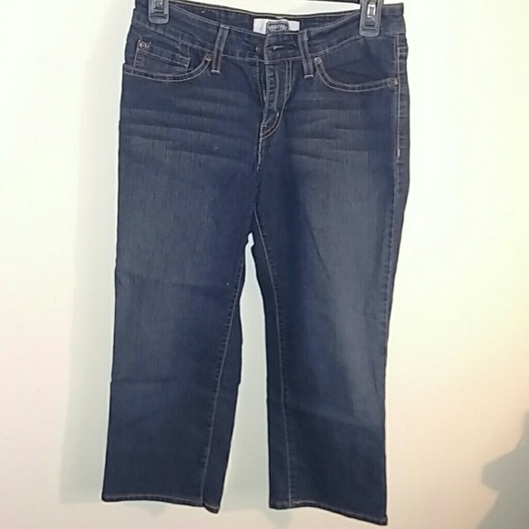 levis signature capri jeans